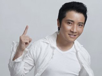 黄鹤翔,黄鹤翔专访,音乐人,歌手,黄鹤翔九妹,黄鹤翔日月星辰,黄鹤翔资料,黄鹤翔歌曲,河南歌手,河南一百度,河南一百度美人谈