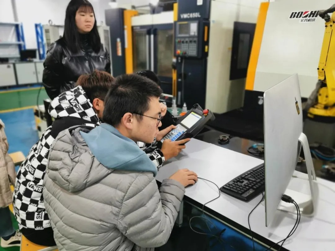 黄河科技学院