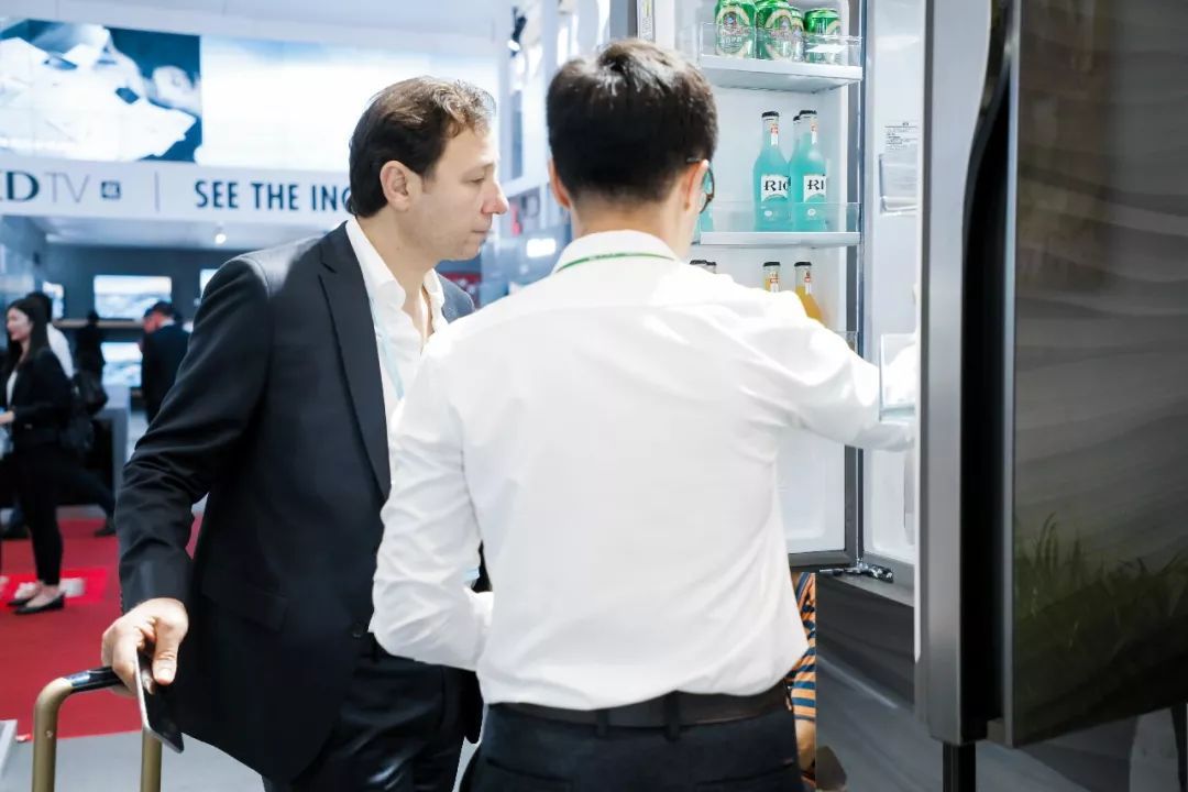 1分钟，海尔冰箱的52个周