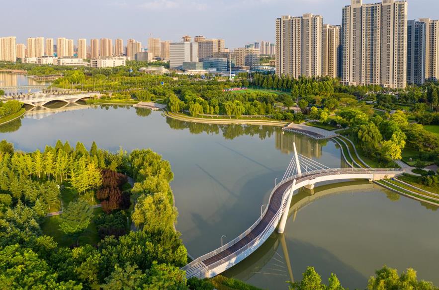 双湖科技城是中建方程围绕郑州东西两翼布局,继滨河国际新城之后精心