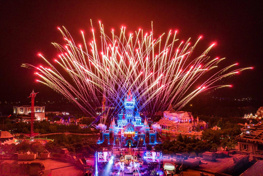 端午假期郑州方特精彩纷呈 主题活动备受青睐 - 河南一百度