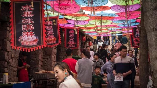 火火火！五一王屋老街盛大开园被挤爆!