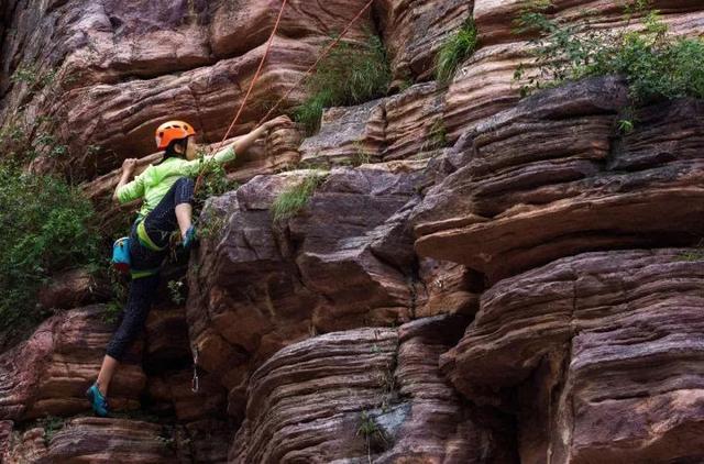 @攀岩爱好者,万仙山国家攀岩公园等你来挑战!