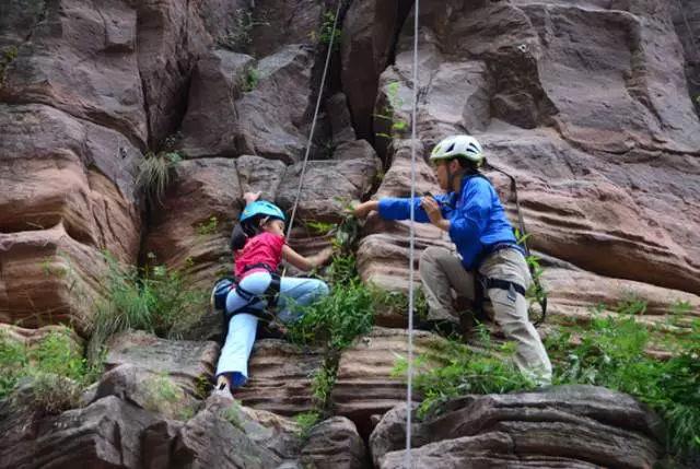 @攀岩爱好者,万仙山国家攀岩公园等你来挑战!