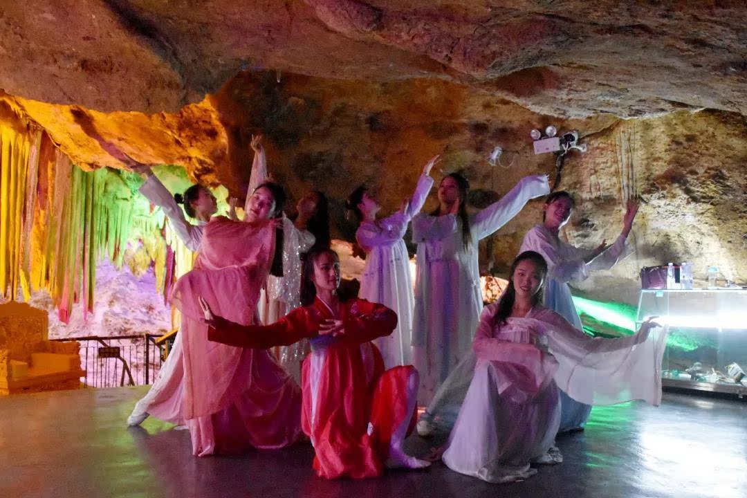 聚亿年仙宫,听天籁之声——鸡冠洞2019夏之声溶洞音乐节完美落幕