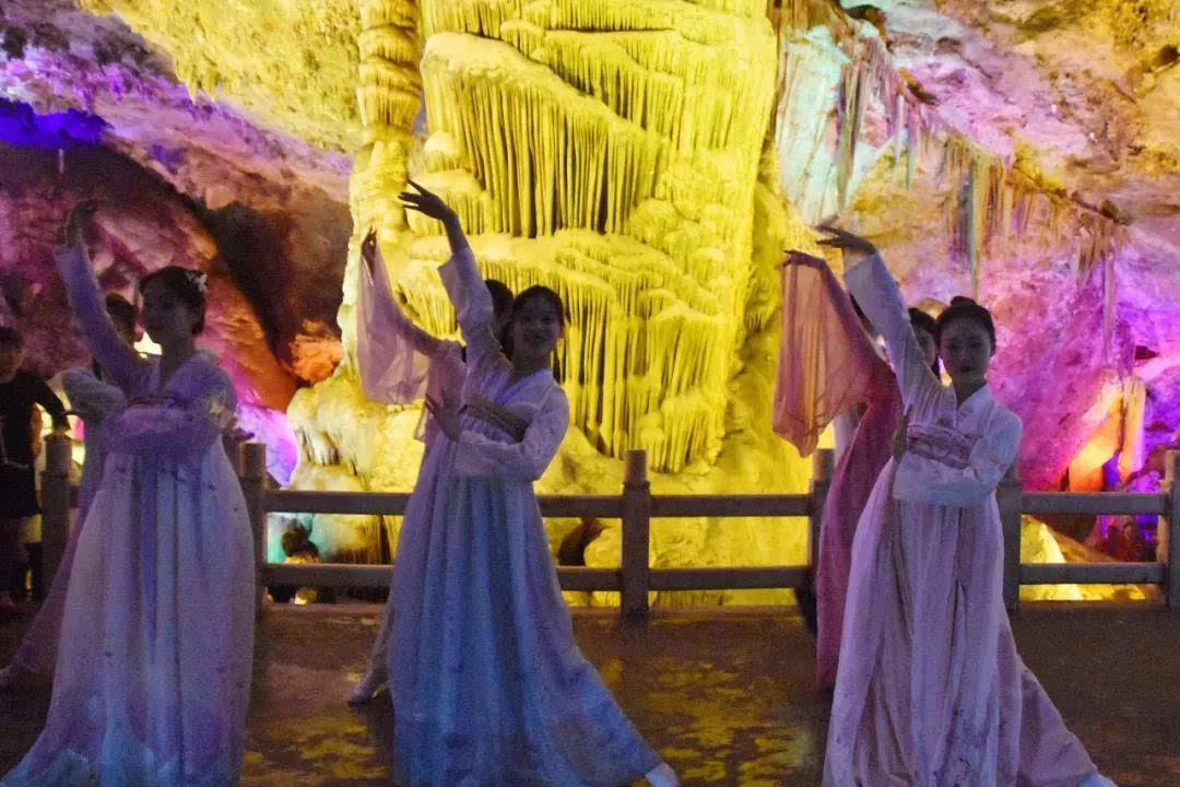 聚亿年仙宫,听天籁之声——鸡冠洞2019夏之声溶洞音乐节完美落幕