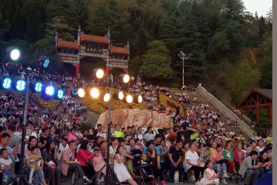 聚亿年仙宫,听天籁之声——鸡冠洞2019夏之声溶洞音乐节完美落幕