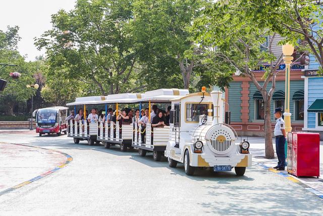 “一起玩，更欢乐——方特品牌焕新发布会”在郑州方特旅游度假区举行