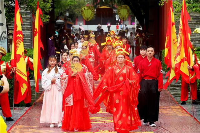 “大宋盛世婚礼”引爆2019清明上河园七夕文化节