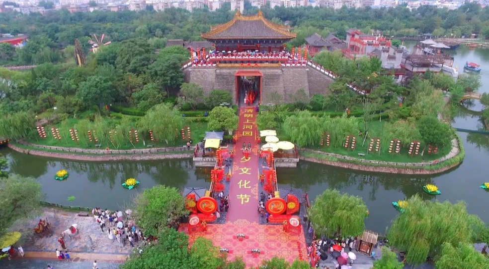 建设文旅强省,作为"文化旅游先进企业",清明上河园景区这么做!