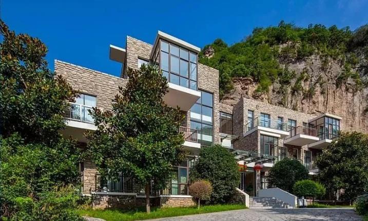 秋染浮戏山巩义第三届全民登山活动完美收官