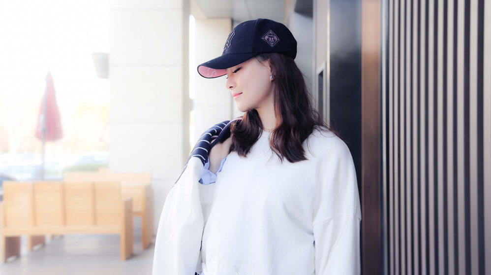 张歌,一个爱笑的美少女战士 美人潭-河南一百度