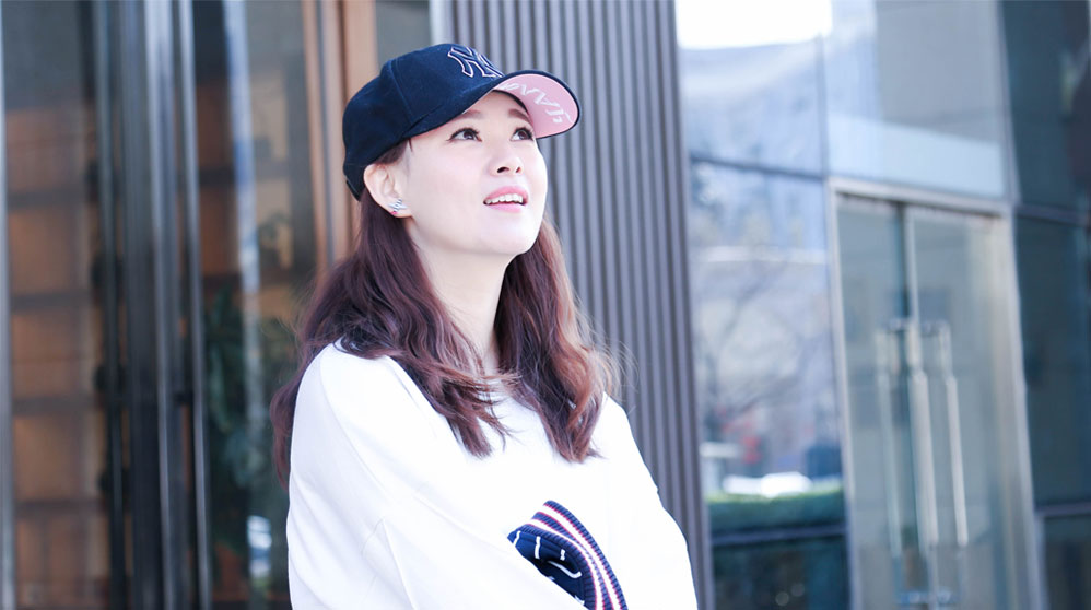 张歌,一个爱笑的美少女战士 美人潭-河南一百度