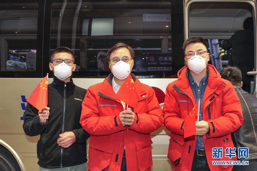 （聚焦疫情防控图文互动）（8）分秒必争！一切为了治病救人中国抗疫生命至上的生动实践