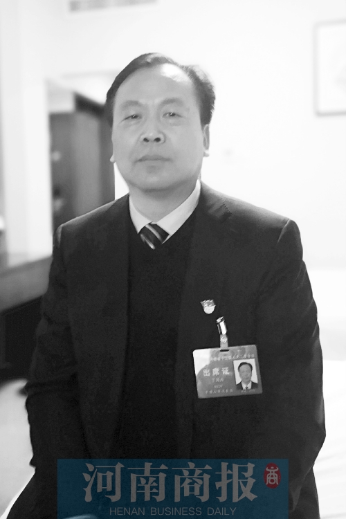 【2019河南两会】专访省人大代表,平顶山市郏县县委书记,县长丁国浩