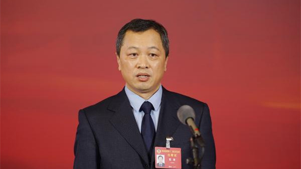 【2022河南两会】“委员通道”好声音丨张林：如何解决务