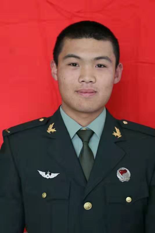 这个河南老乡就是中,入伍不到一年就荣立二等功