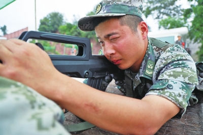 王松委□河南日报记者石可欣大河报·大河客户端记者陈海峰实习生陈曦