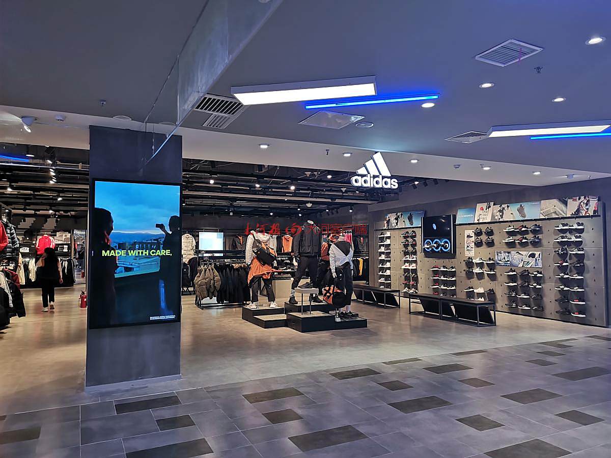 洛阳王府井名牌鞋出问题,阿迪达斯暂未回应,监管部门介入调解