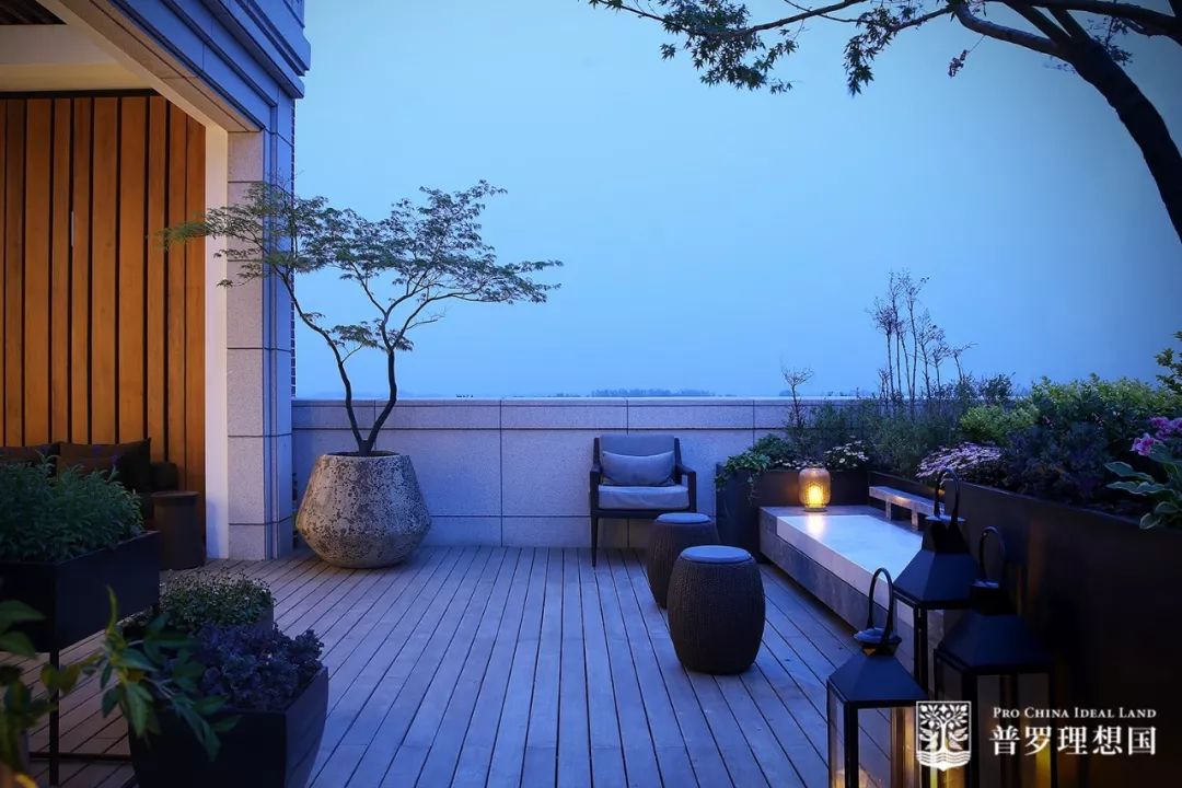 亲水叠墅上叠露台   实景图