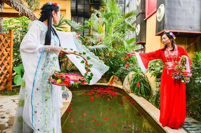 五一出游来银基,泡温泉、玩冰雪、逗神兽