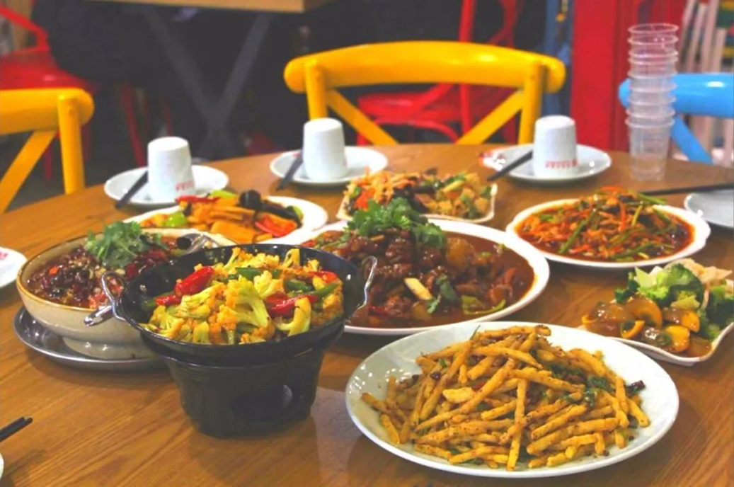 大盘鸡加盟店排行榜_提高大盘鸡加盟店收益小技巧(2)