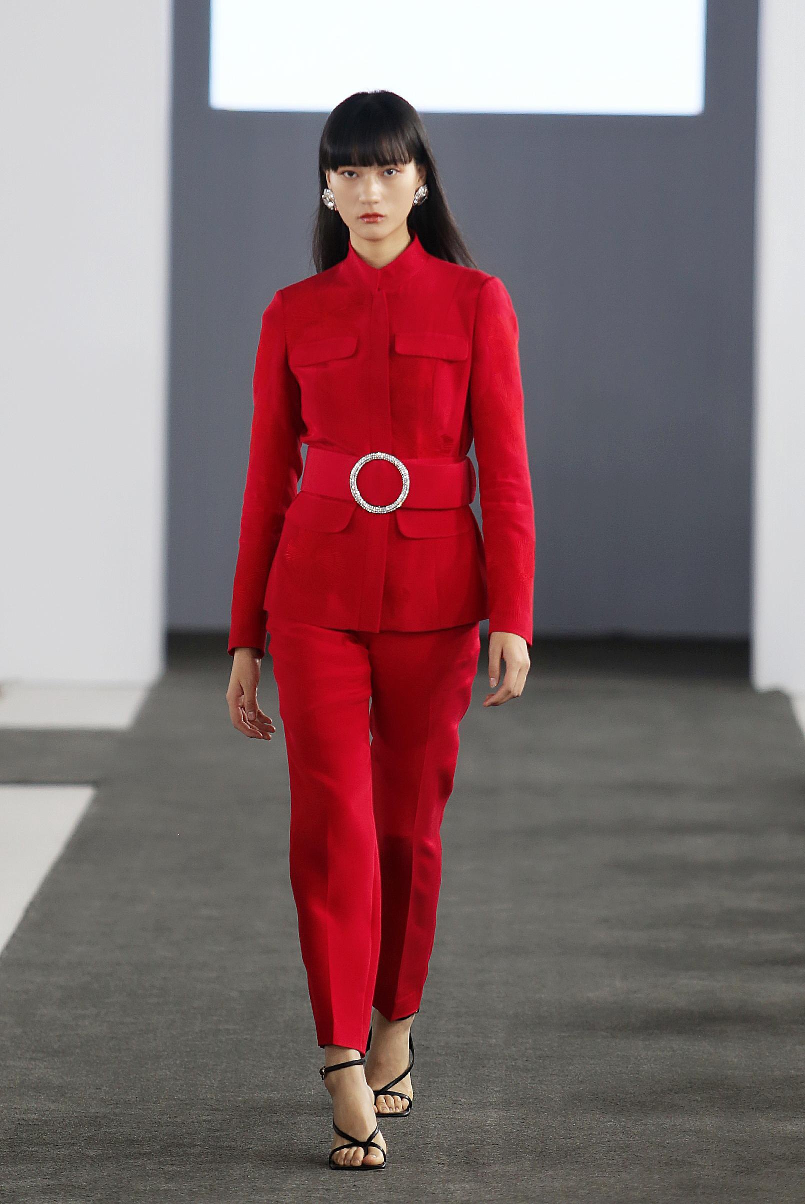 河南时装进阶之作自创女装品牌亮相深圳时装周