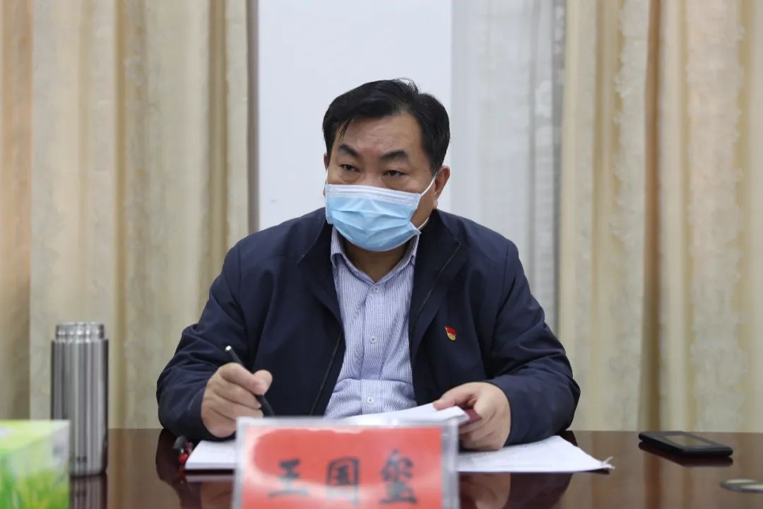 太康县委书记王国玺主持召开在太投资外籍企业家座谈会