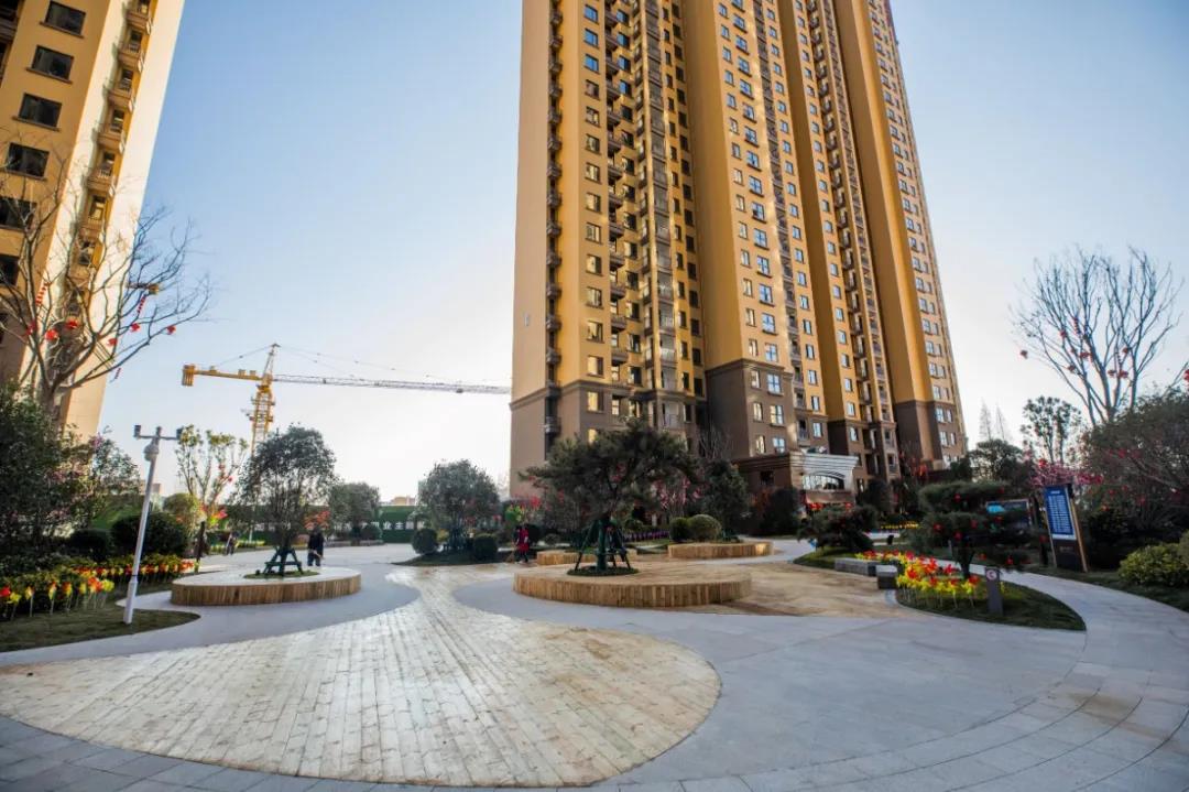 建业森林半岛城芯花园洋房享健康品质生活