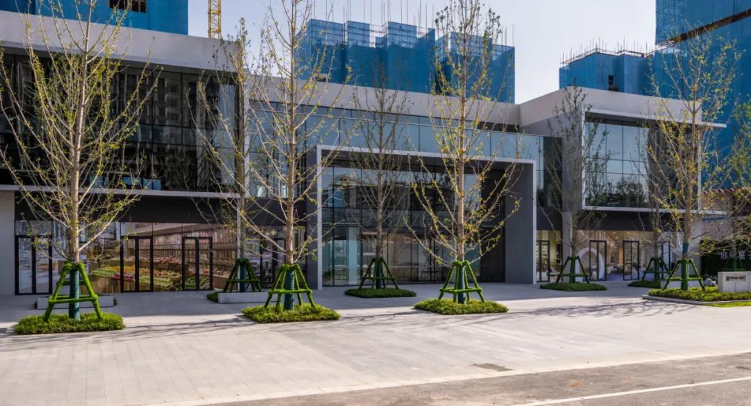 从社区归家大堂的变化看永威南樾的坚守与创新