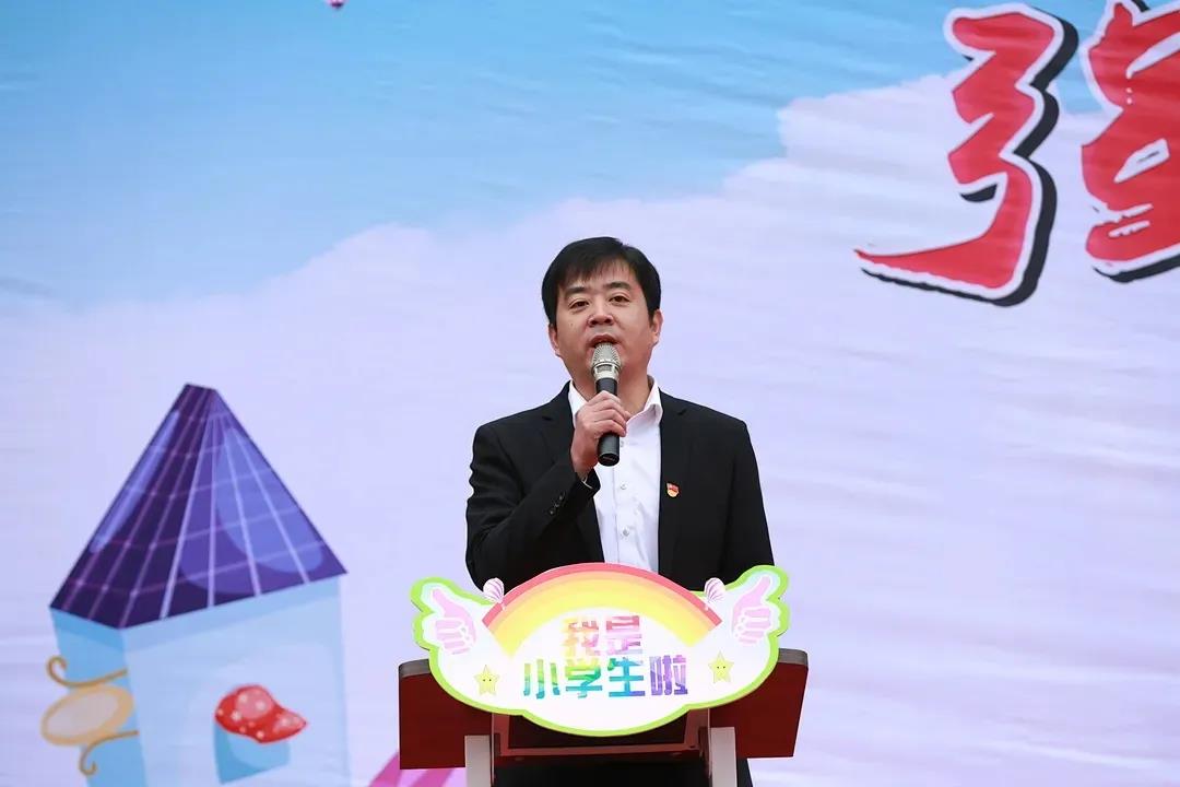 永威西郡家门口的学校开学啦