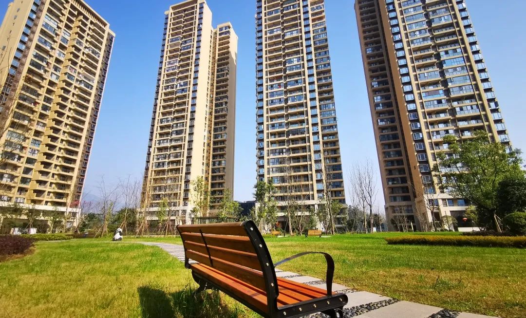 达州绿地城阔景高层人生风景截然不同