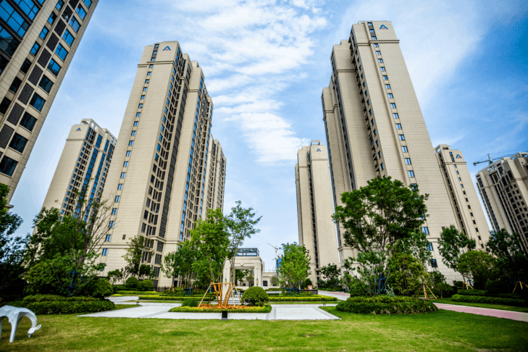 建业地产交房潮,来了! - 河南一百度