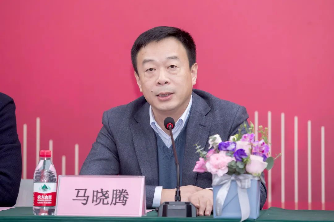 中原建业执行董事马晓腾中原建业执行董事胡冰中原建业执行董事胡冰