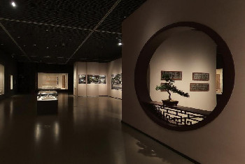 【河南博物院】风樯阵马 笔力扛鼎——王铎书法艺术展