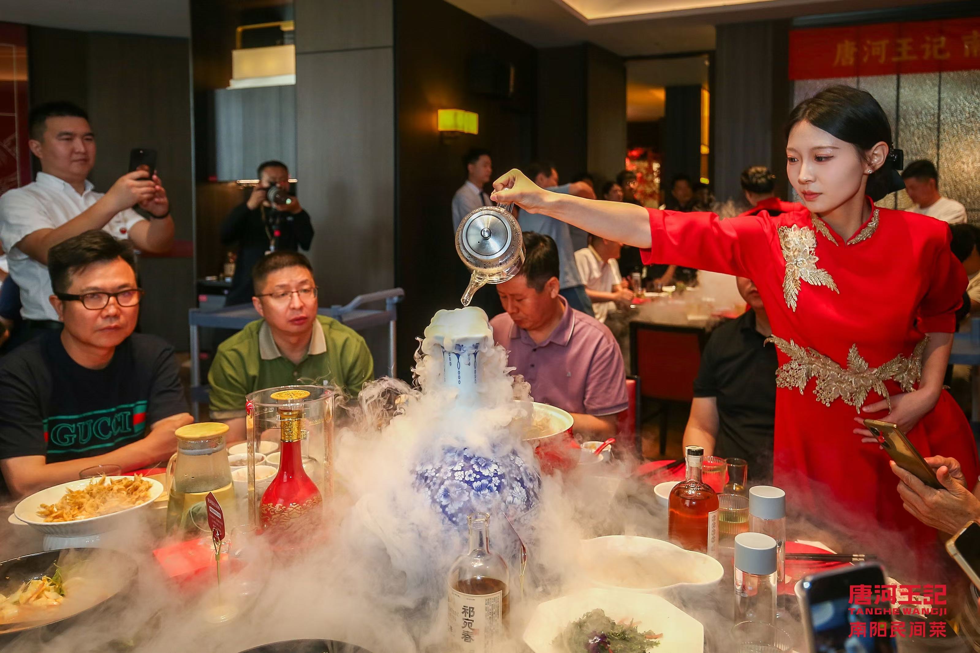 唐河王记郑州大学店