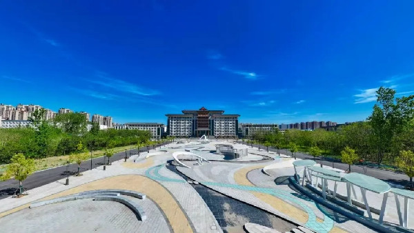 权威发布 |  黄河科技学院2025年报考指南！