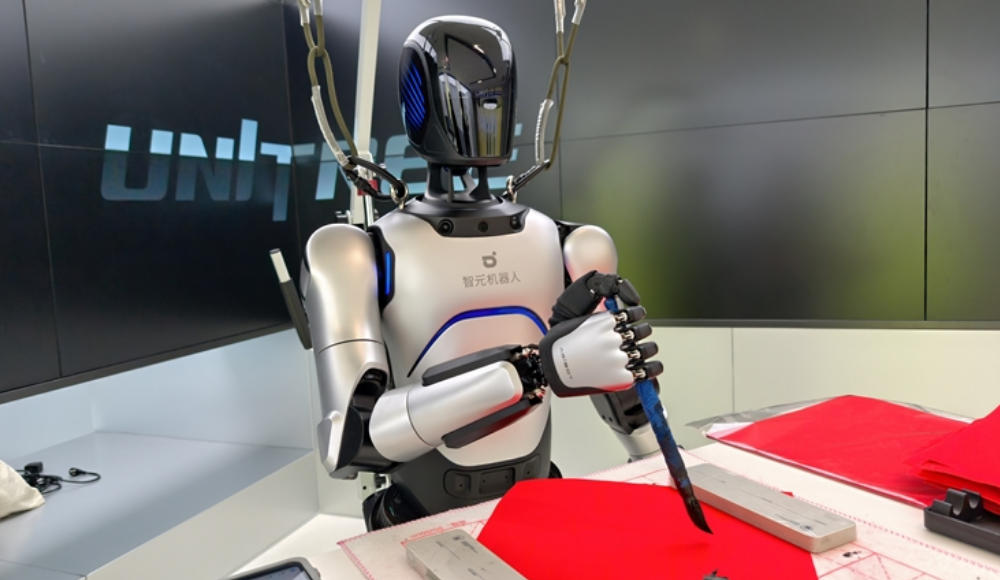 我是机器人 我在河南上班