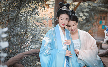 美人潭|创业女神 浮生若梦汉服体验馆创始人蓝寻＆若菱：双生同袍，携手共荣