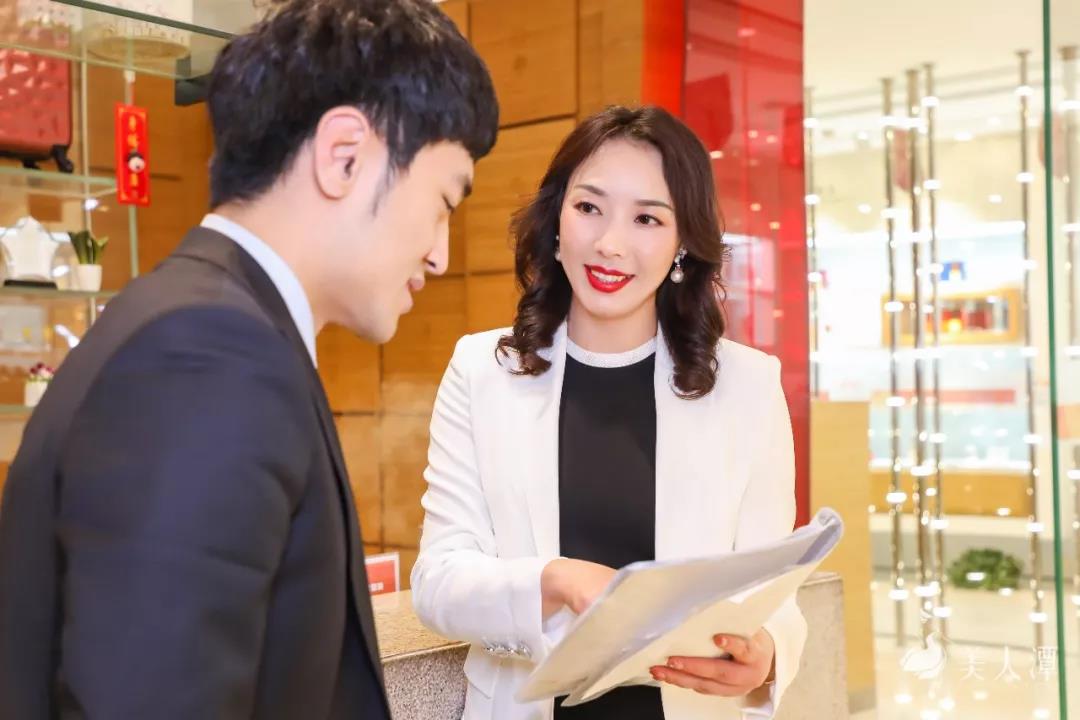 美人潭|职场女神 无限极（中国）有限公司河南分公司负责人李杨：人生无极限