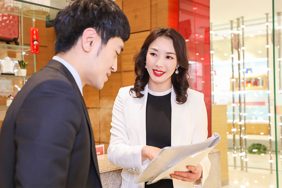 美人潭|职场女神 无限极（中国）有限公司河南分公司负责人李杨：人生无极限