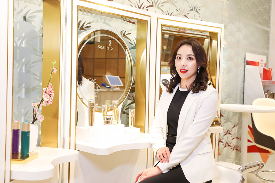 美人潭|职场女神 无限极（中国）有限公司河南分公司负责人李杨：人生无极限