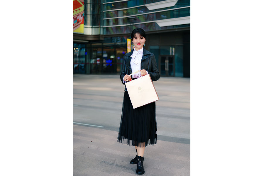 美人潭|职场女神 中原商务主持人馨娜：最好的当下