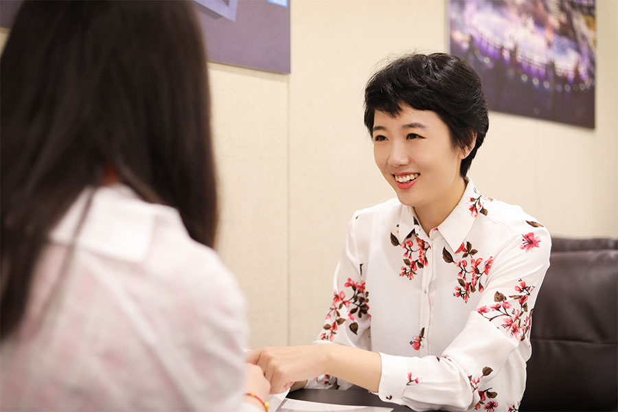 美人潭|职场女神 CCD中央大街商业版块总经理杨雅岚：充满热爱的“玩乐”人生